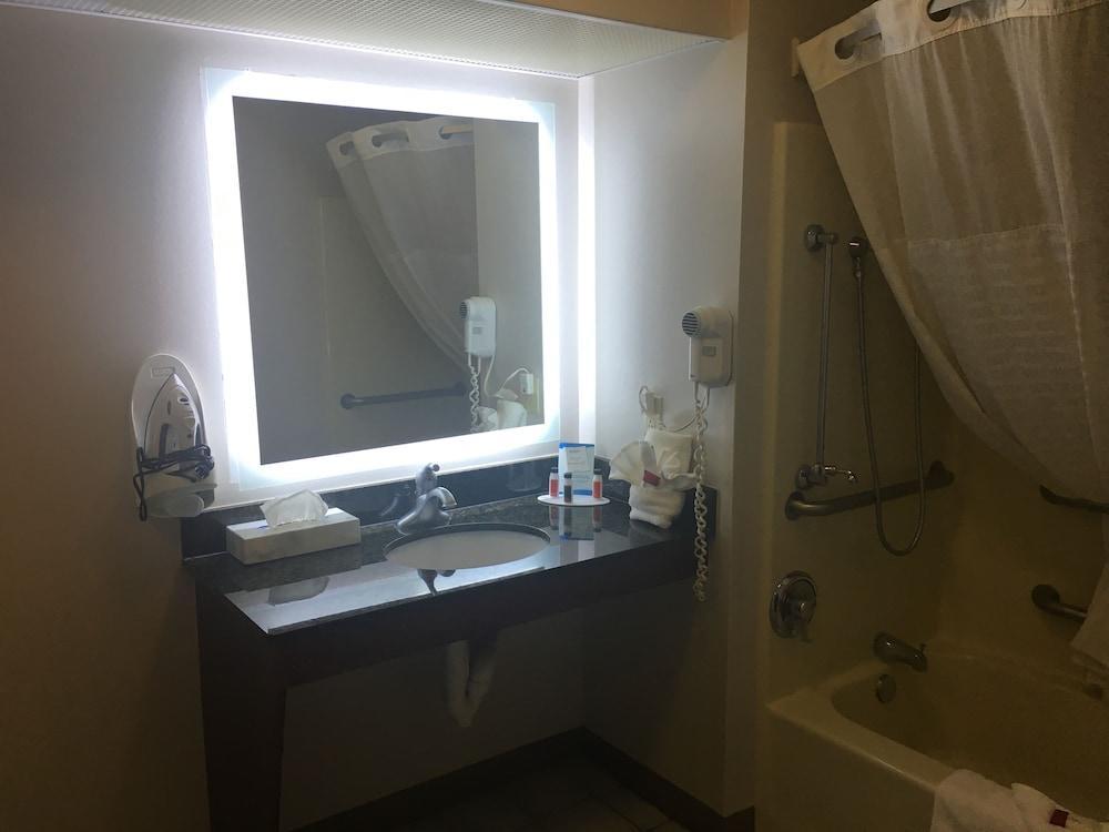 Baymont By Wyndham Eden Motel Bagian luar foto