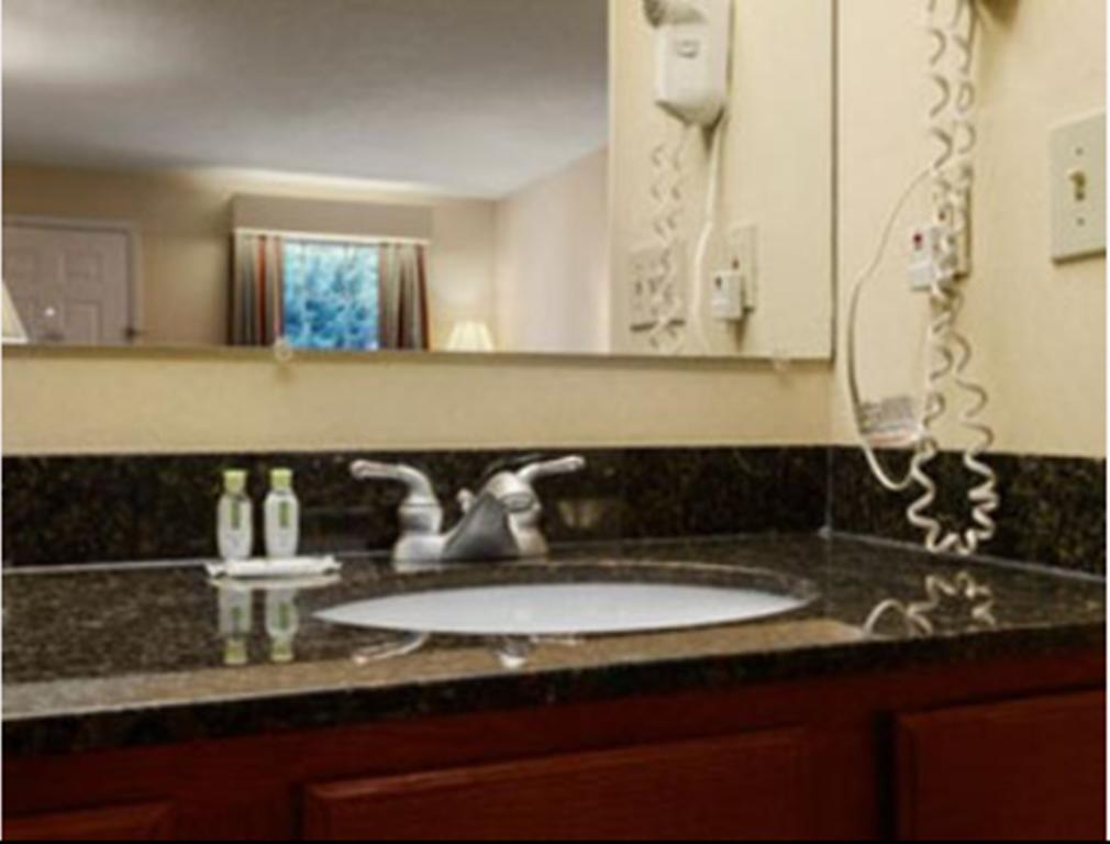 Baymont By Wyndham Eden Motel Ruang foto